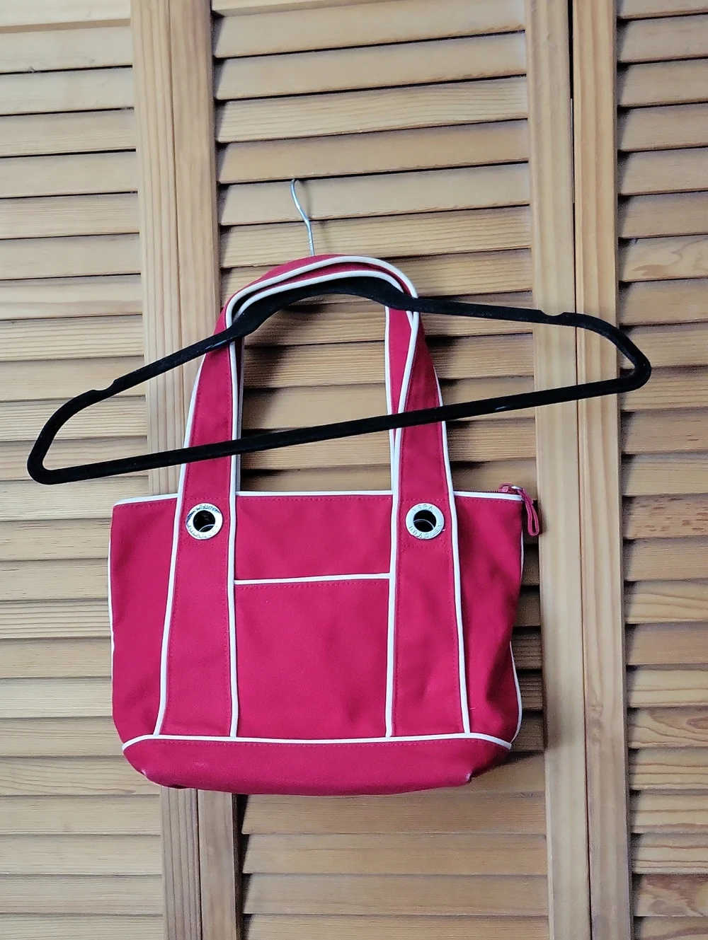 Vera Bradley Retired Deco Red White Black Daisy Floral Canvas Tote Shoulder Bag